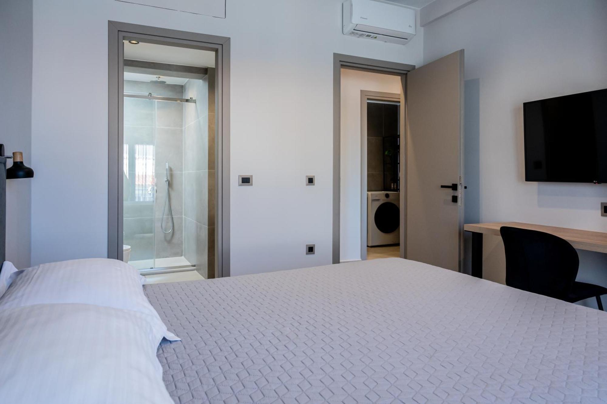 Yiannis Deluxe Apartment Ханья Экстерьер фото