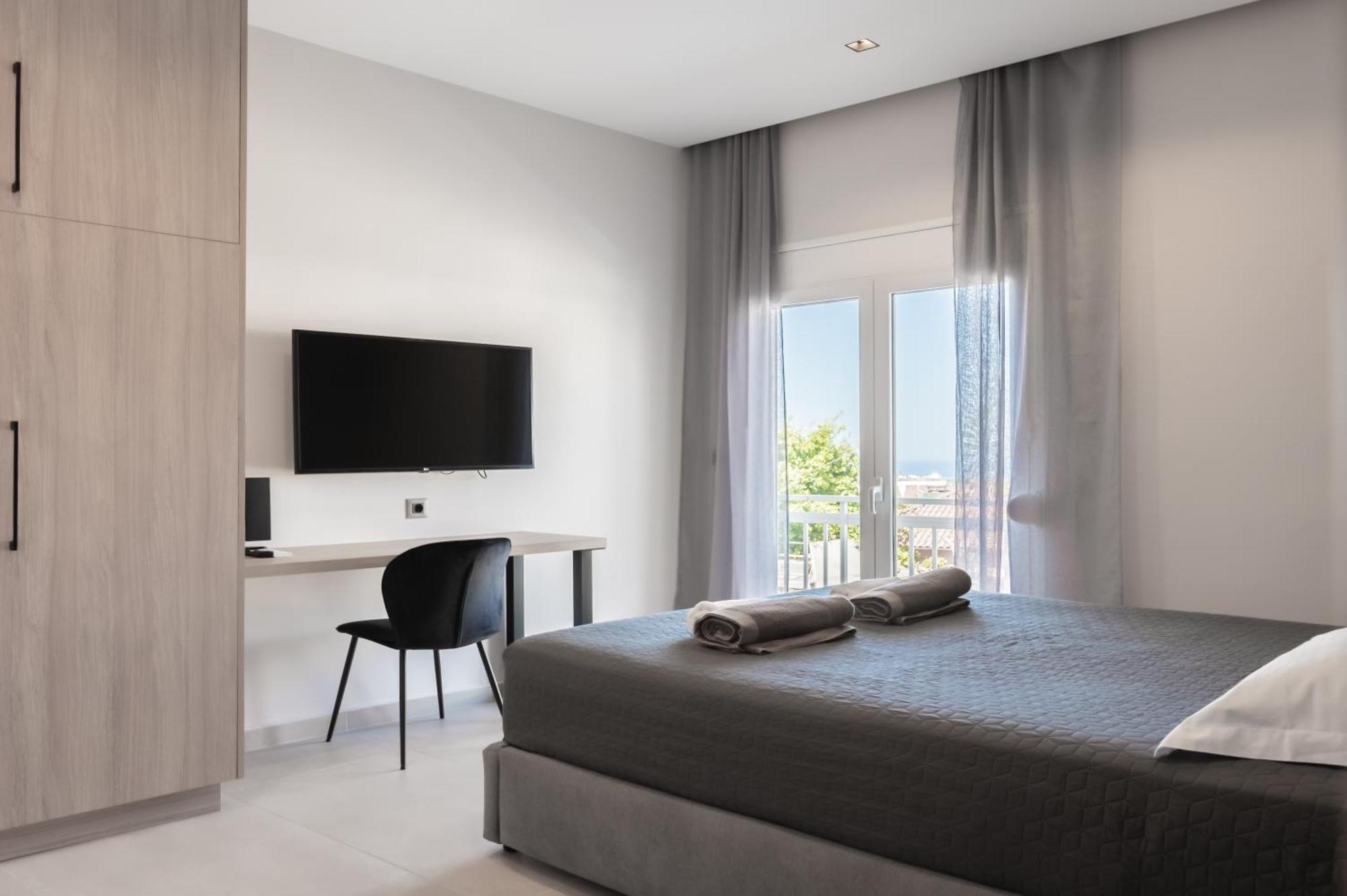 Yiannis Deluxe Apartment Ханья Экстерьер фото
