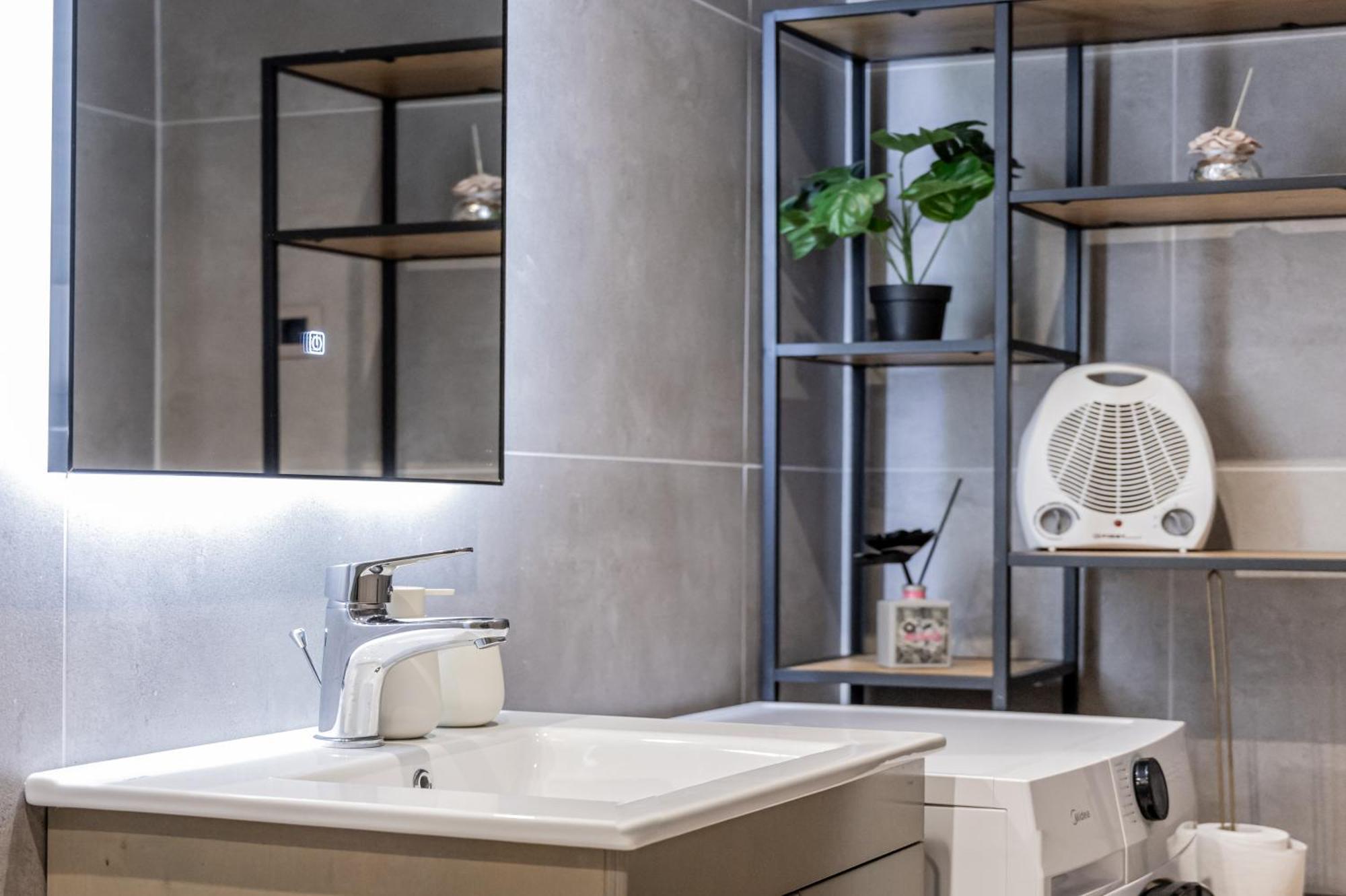 Yiannis Deluxe Apartment Ханья Экстерьер фото